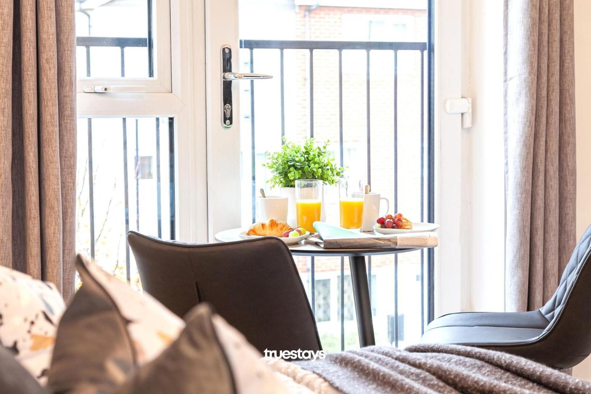 Ambassador House By Truestays - Luxury 4 Bedroom House In Stoke-On-Trent Etruria Luaran gambar