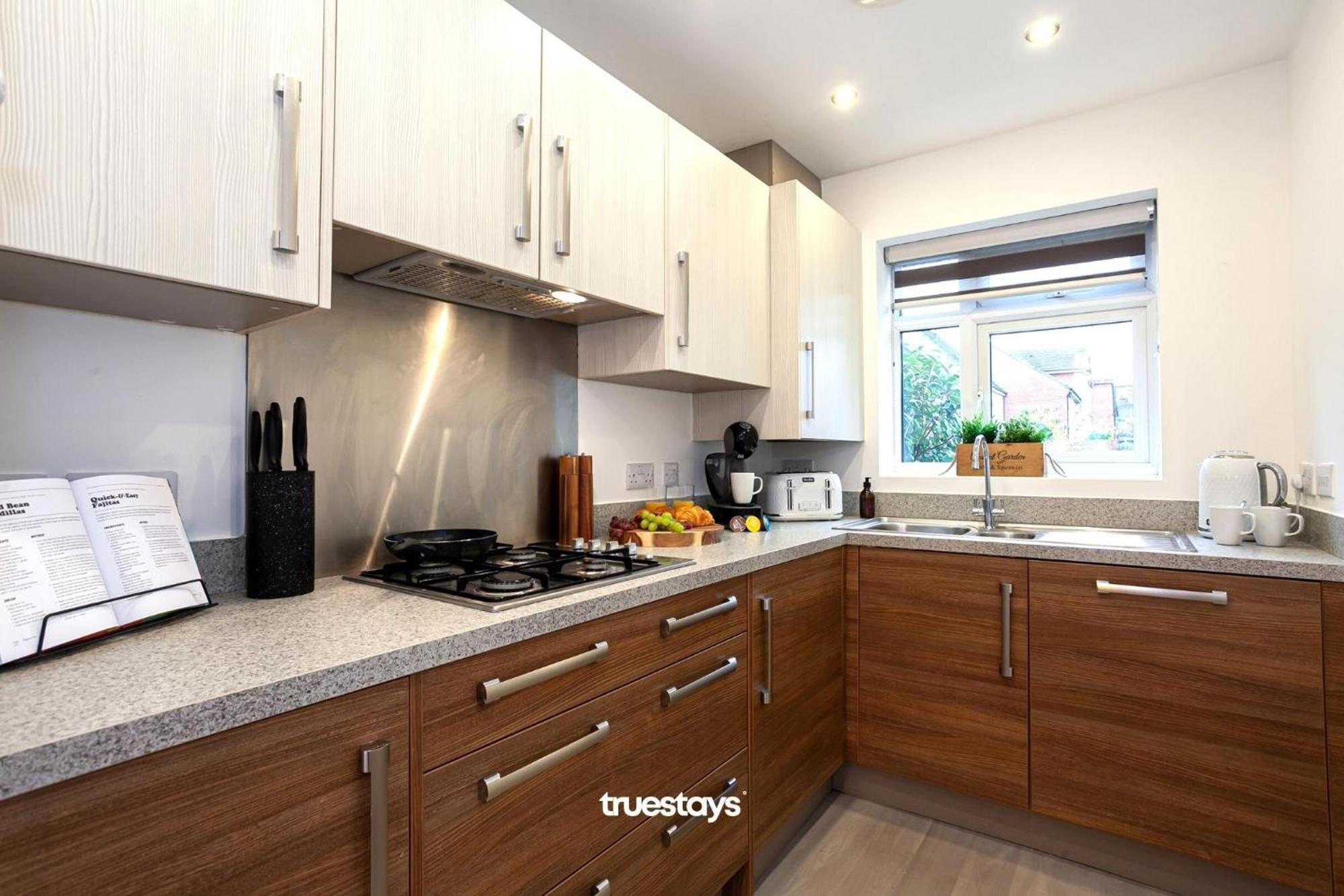 Ambassador House By Truestays - Luxury 4 Bedroom House In Stoke-On-Trent Etruria Luaran gambar